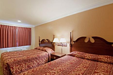 Americas Best Value Inn סאניוייל מראה חיצוני תמונה