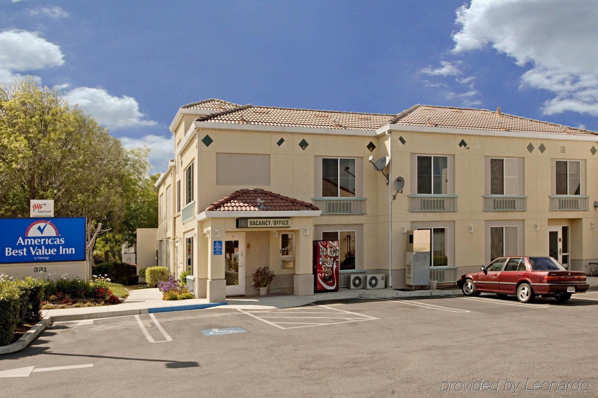 Americas Best Value Inn סאניוייל מראה חיצוני תמונה